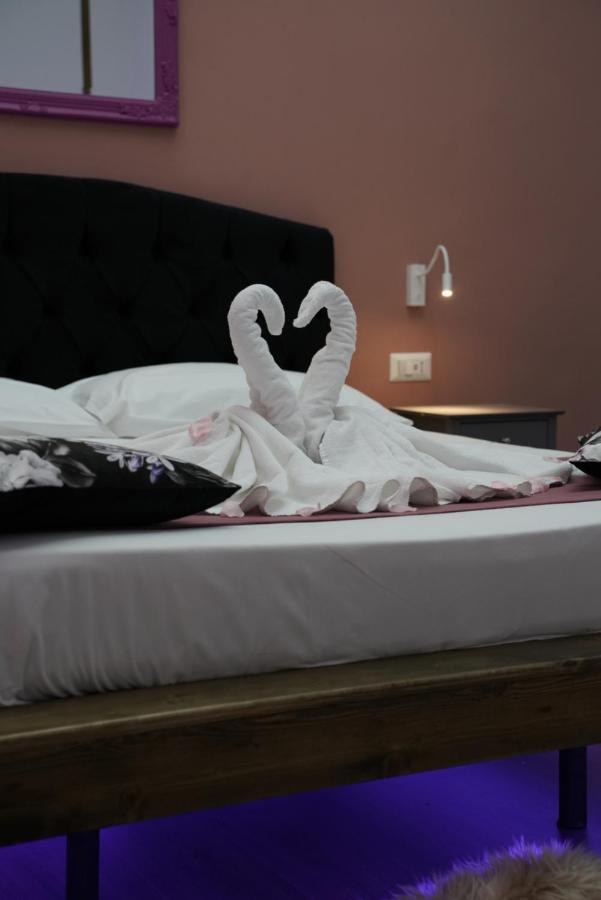 Airport Suite Катания Екстериор снимка